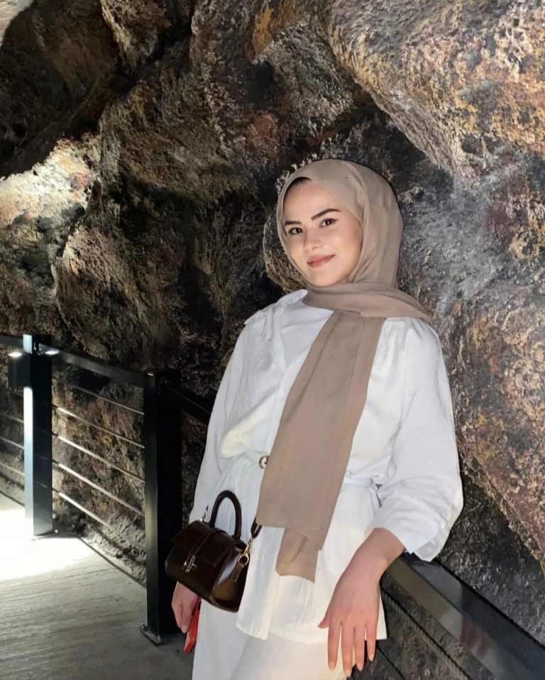 be54e688 26b3 48d7 8d52 66f40299d095